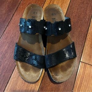 Naot Ashley Wedge Sandals Black Paisley Suede Sz 38